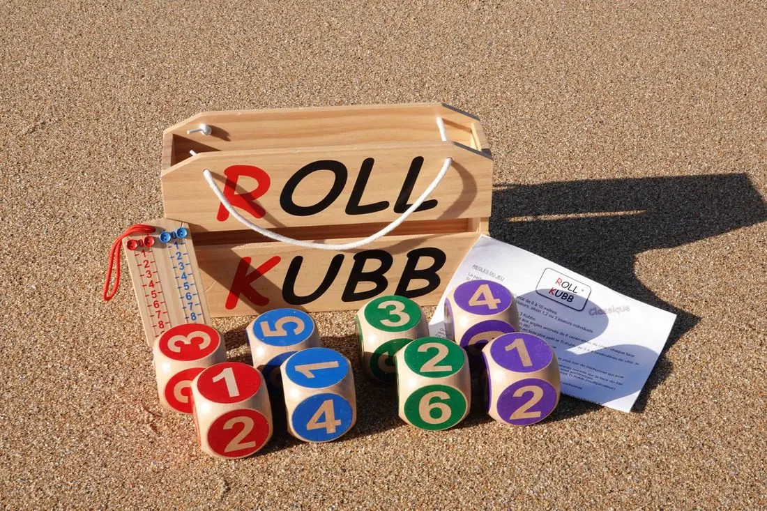 Caisse en bois Roll Kubb Classic avec ses Kubbs colorés